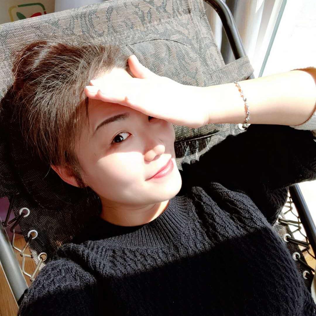 张店做馄饨的俏阿姨