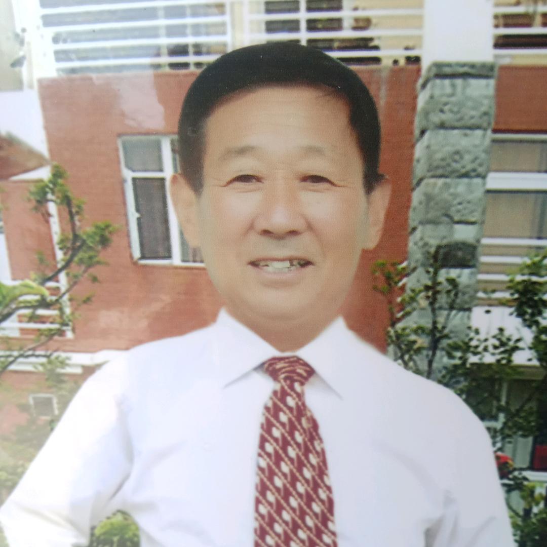 尹家老四