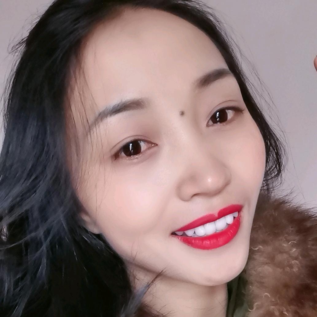 何家小姐姐