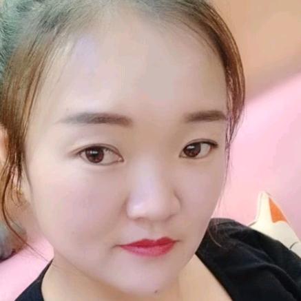 莉莉🤓🤓
