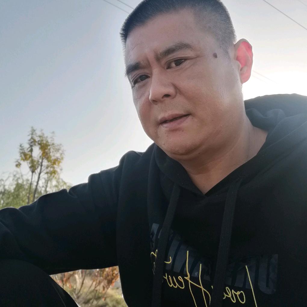 平安是福，亮哥