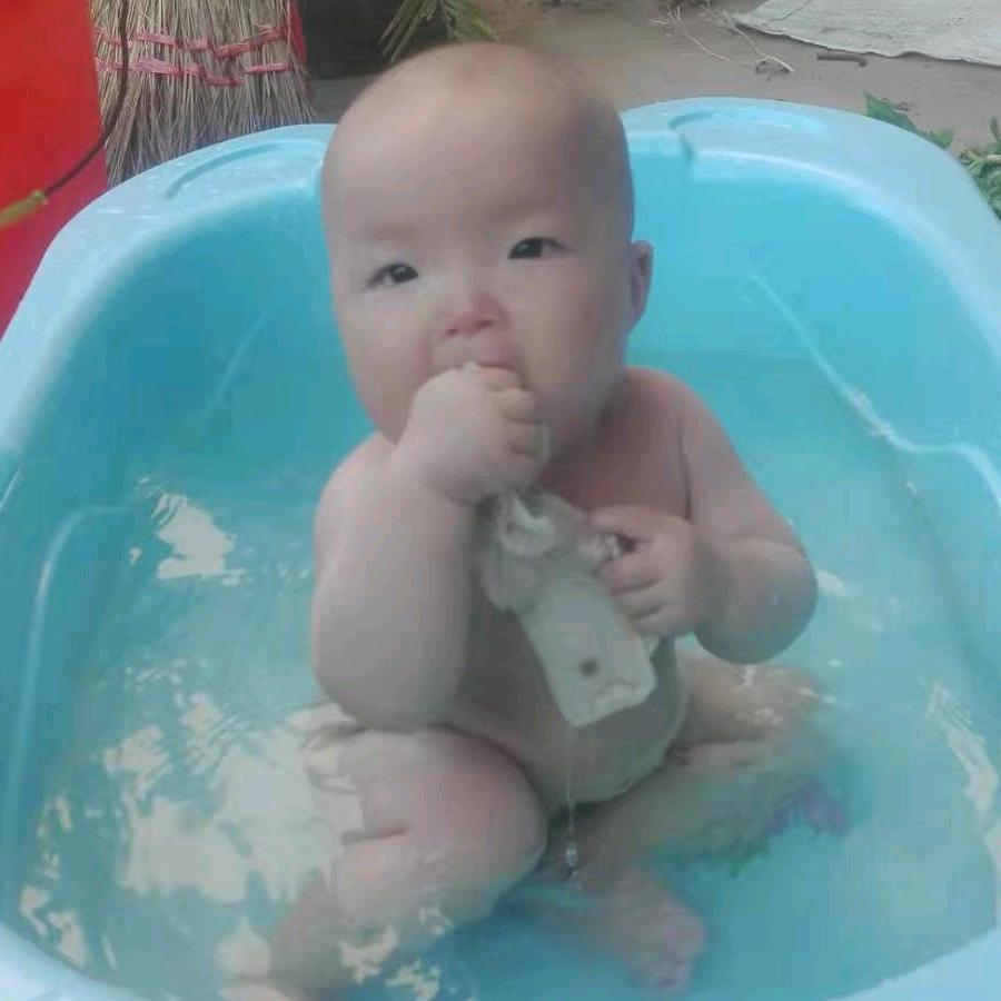 三三