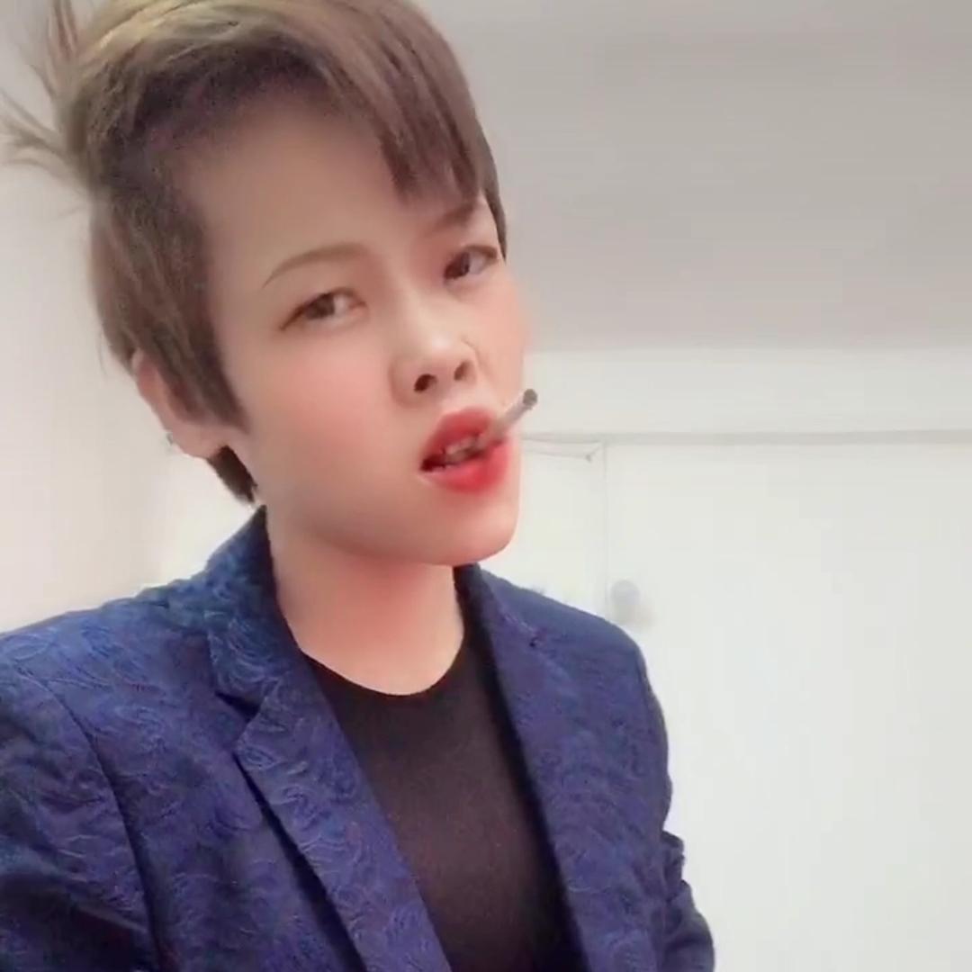 糖糖🍭🍬🍭@抖音