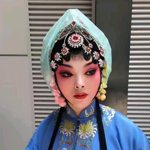 李凡凡