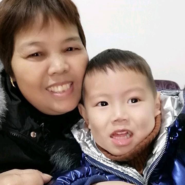 满金云
