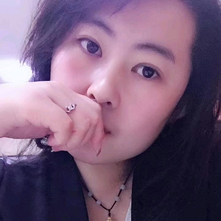 伊伊
