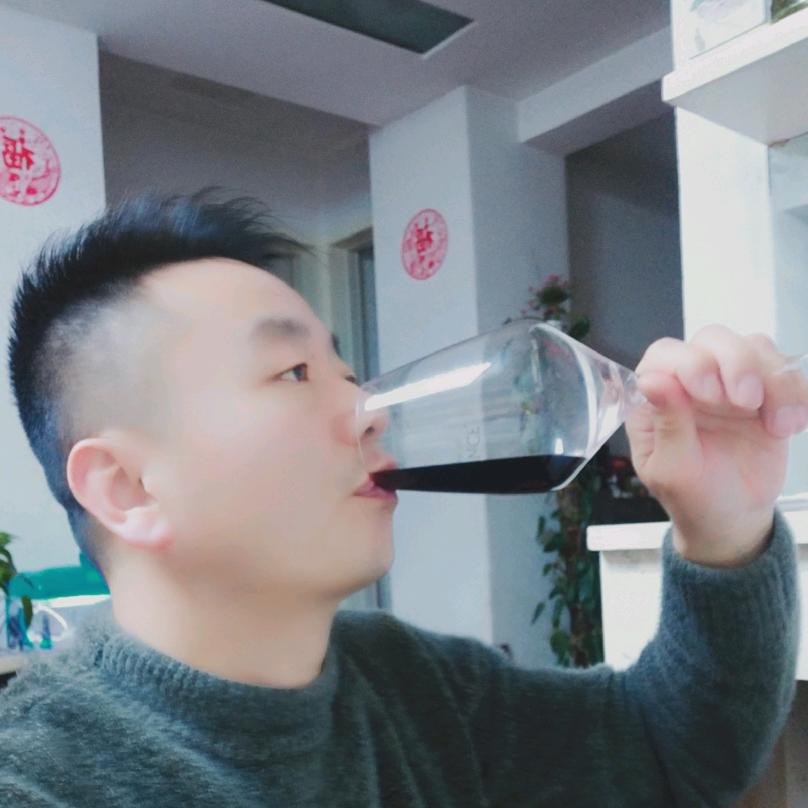不做大哥好多年