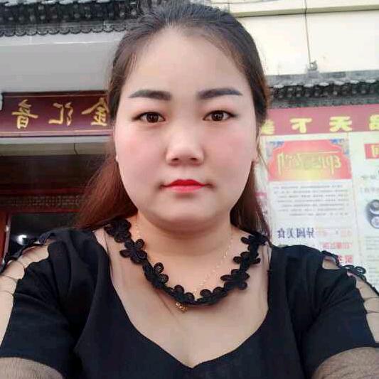 (•‿•)妮子