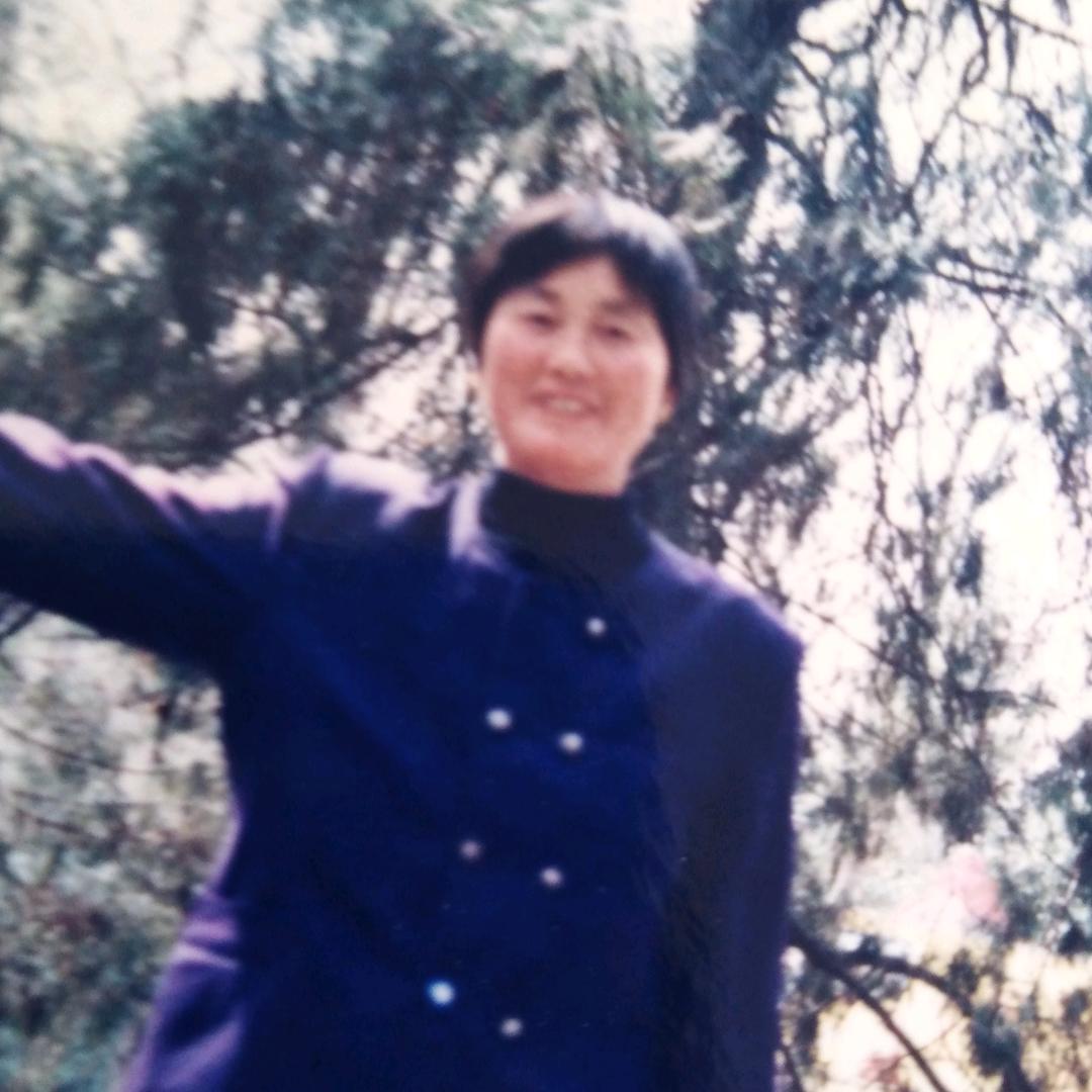 东欢熹乐的奶奶