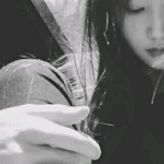 嘻嘻(♡˙︶˙♡)