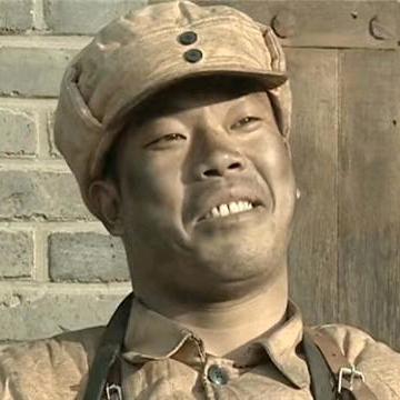 来酒吧该喝喝，该花花