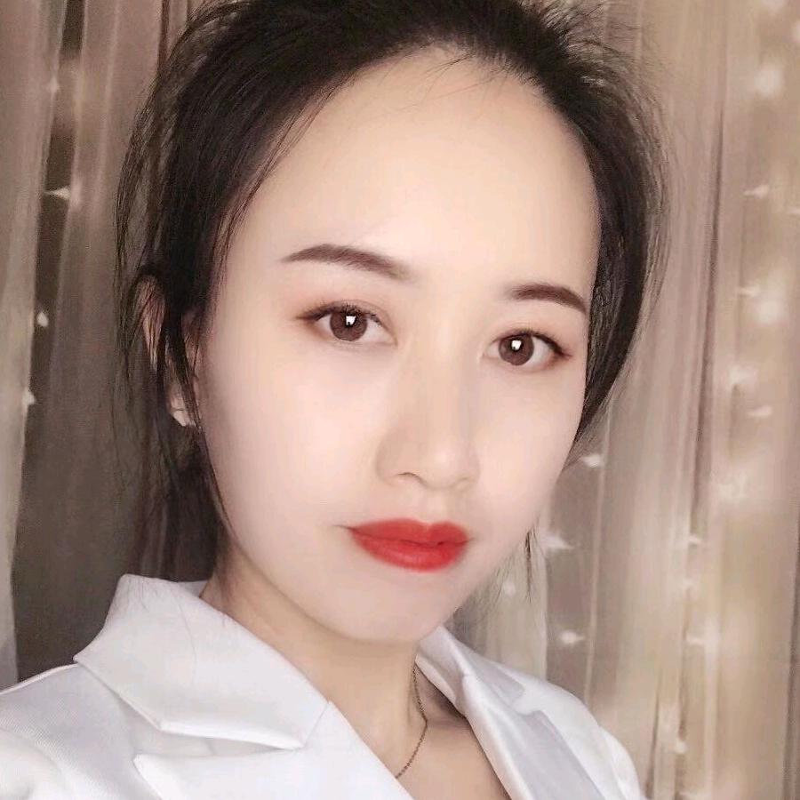 梅子吖
