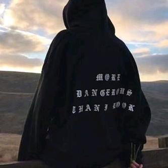 兲丅