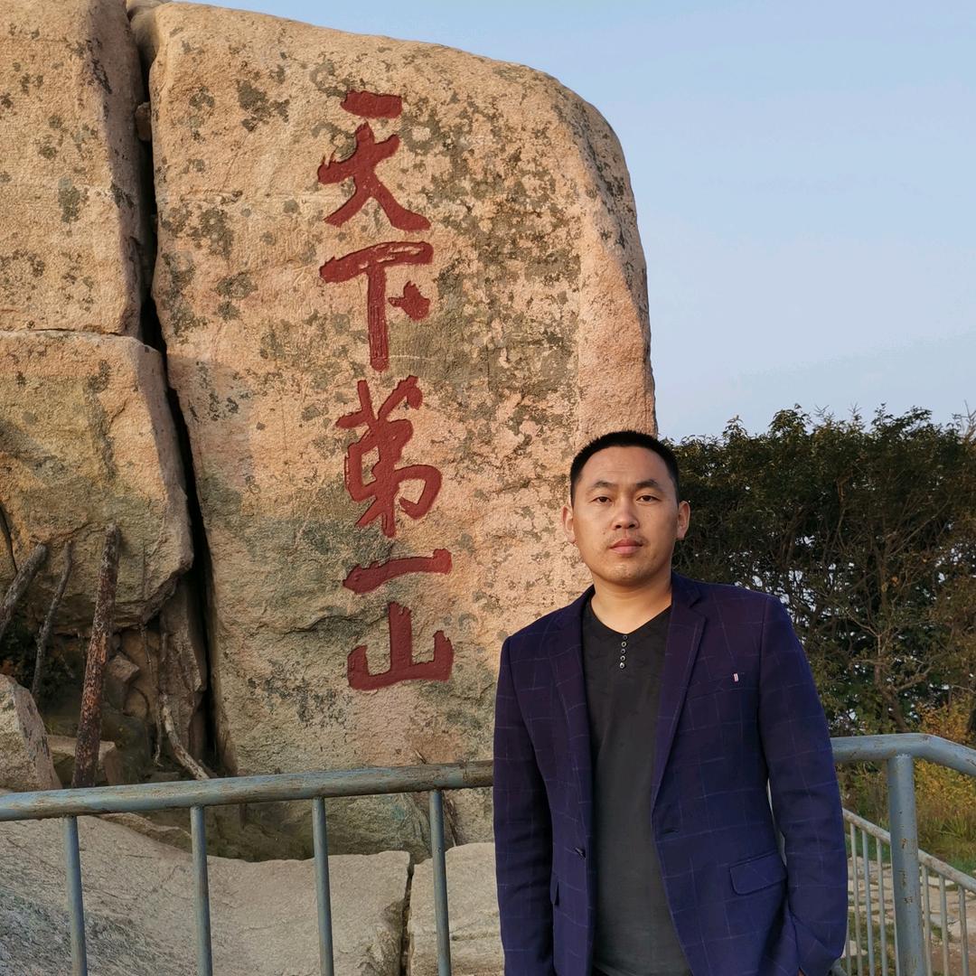 范彦龙