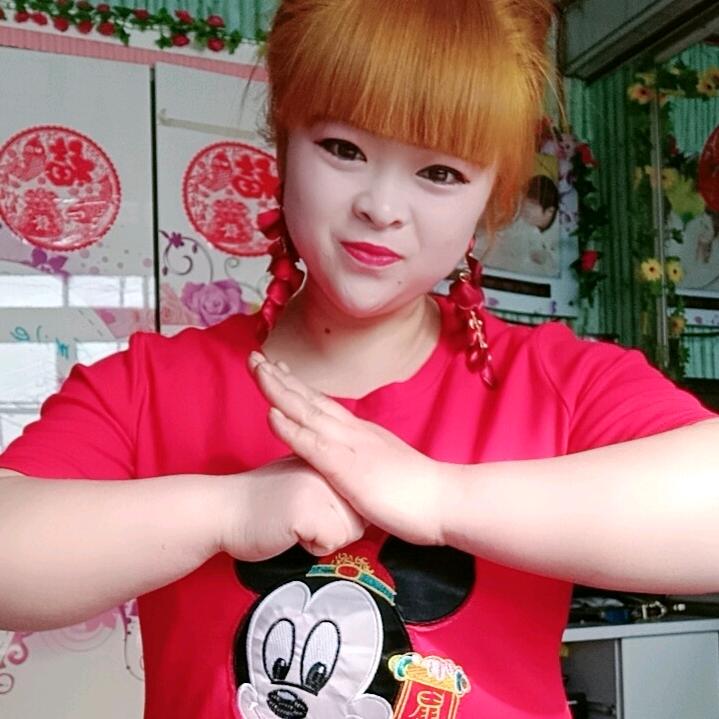 🌽卖菜小胖丫💃