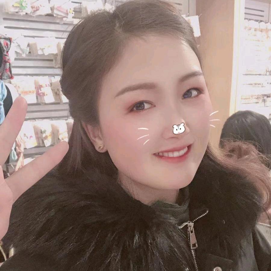 教数学的班班老师