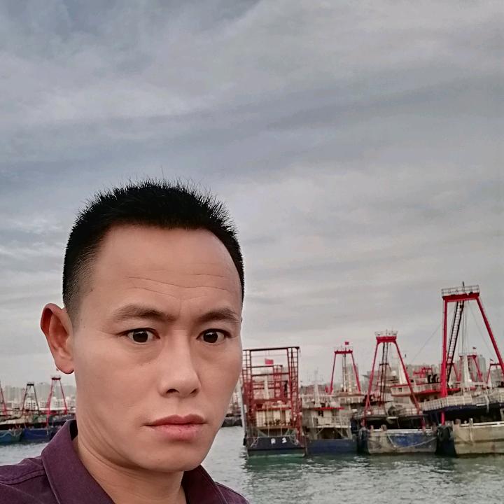 朱仔海鲜烧烤大排档（侨港海滩店）
