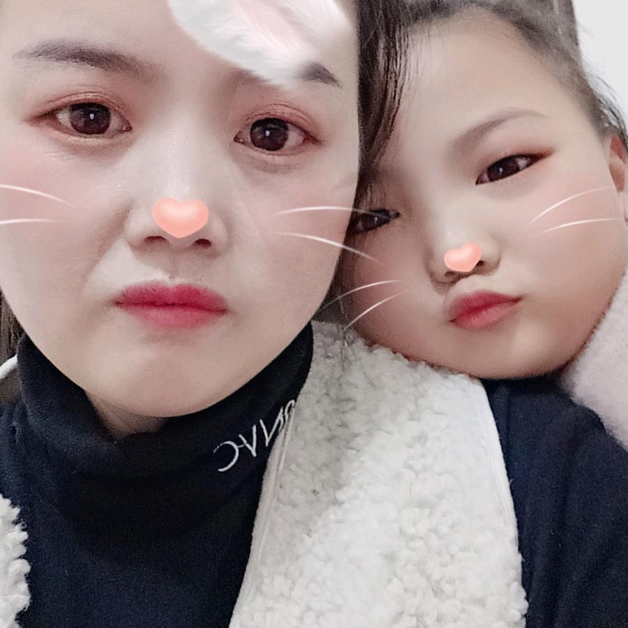/调皮haha~^ω^