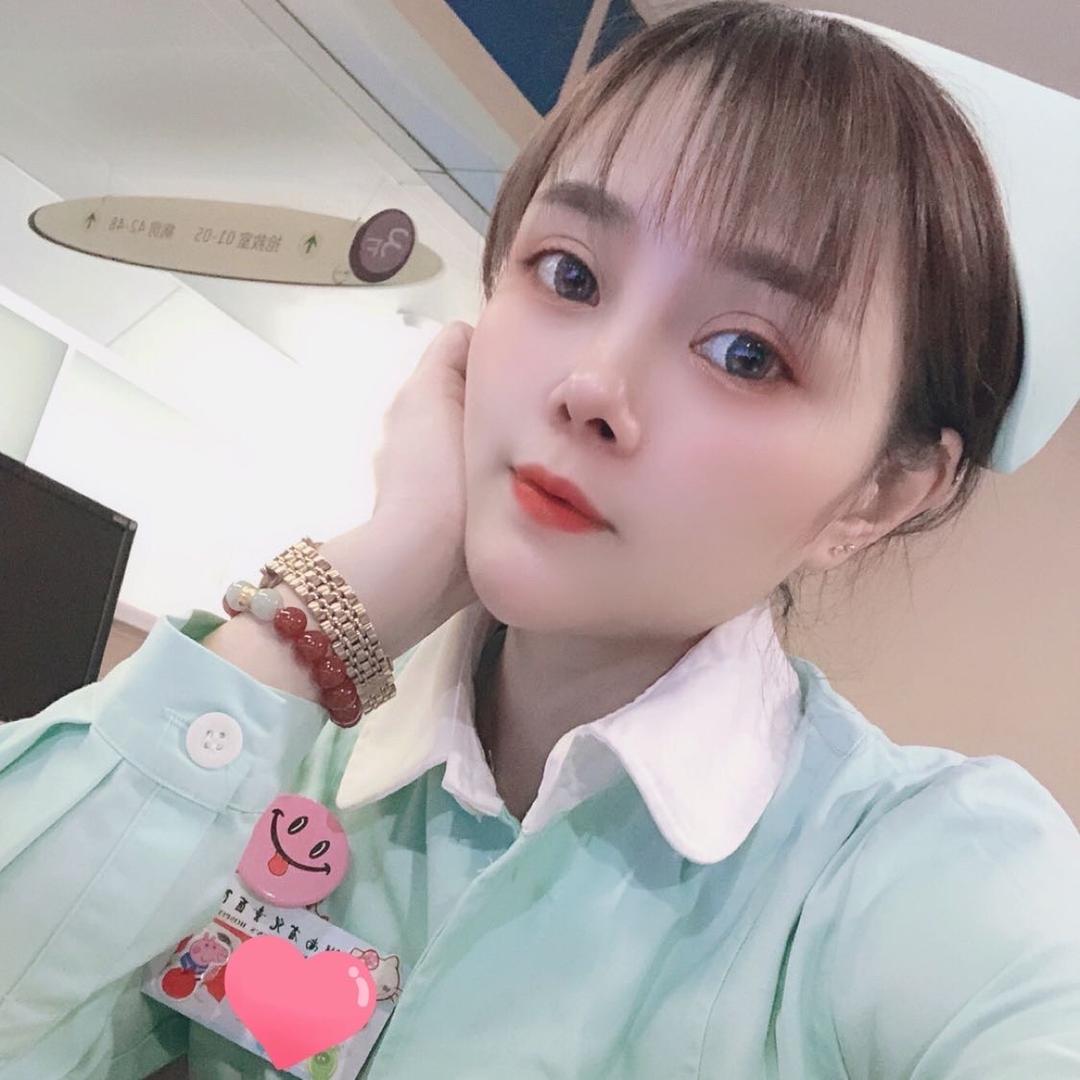 🌈娜娜ความรัก 🌴🍍