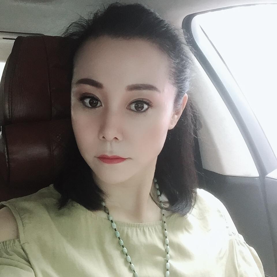 傲雪娇梅