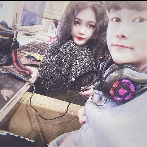 煤球和美哥的臭屁爹地🤔