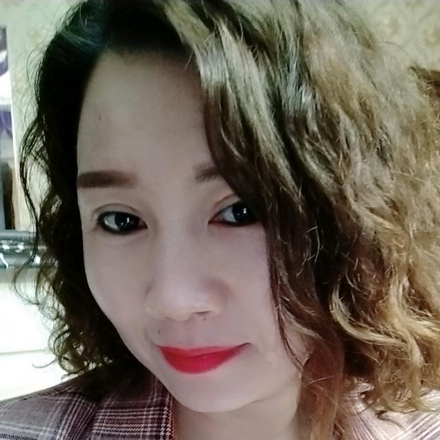 潼关墙布窗帘董姐