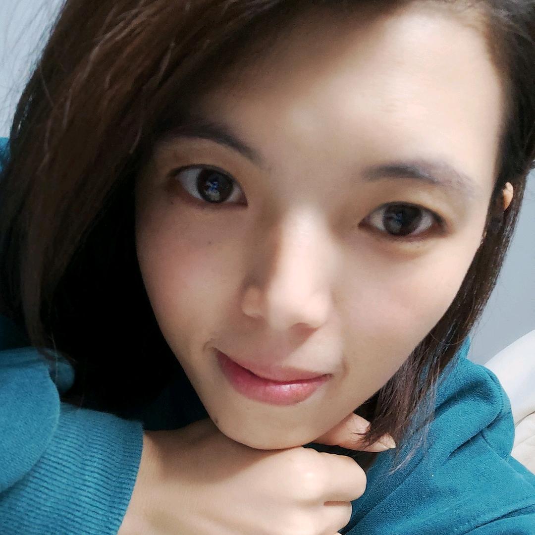 蔡蔡（织里童装批发）
