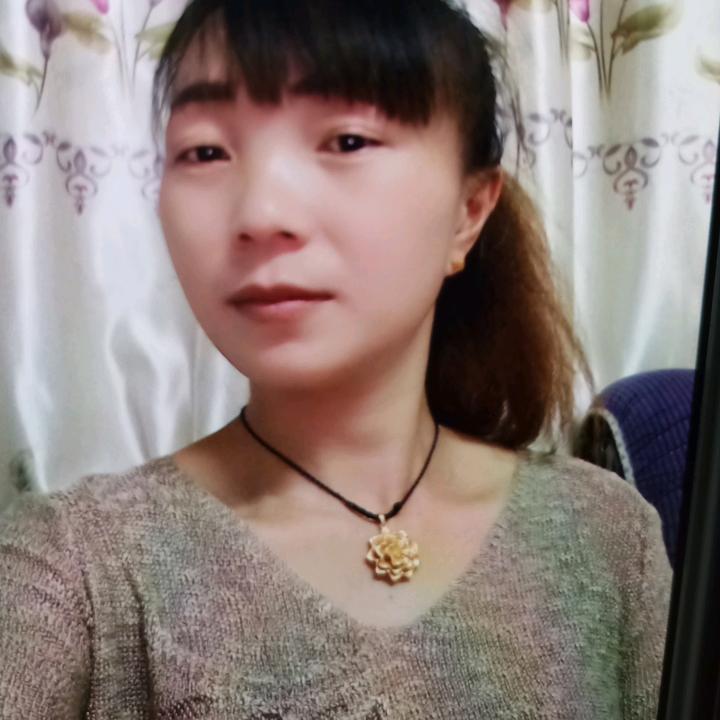 微笑的彩虹。