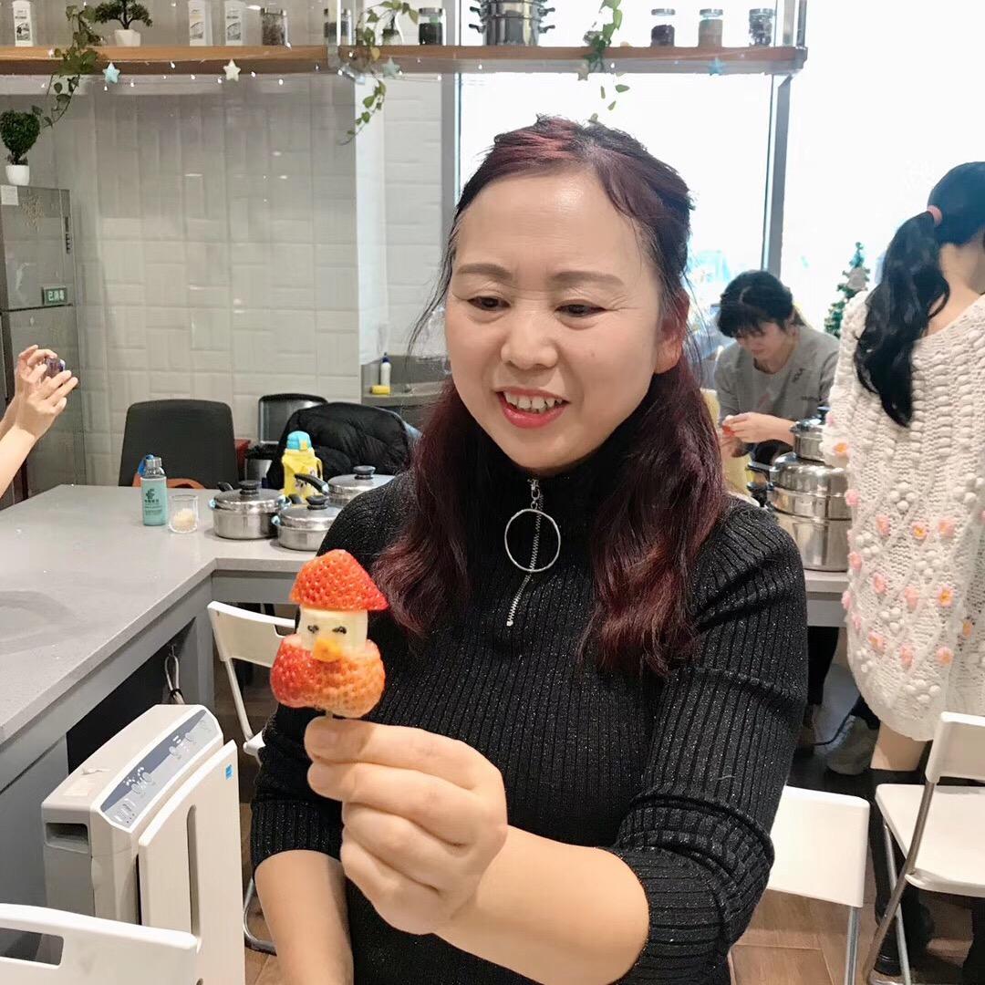 爱美食的秀英阿姨
