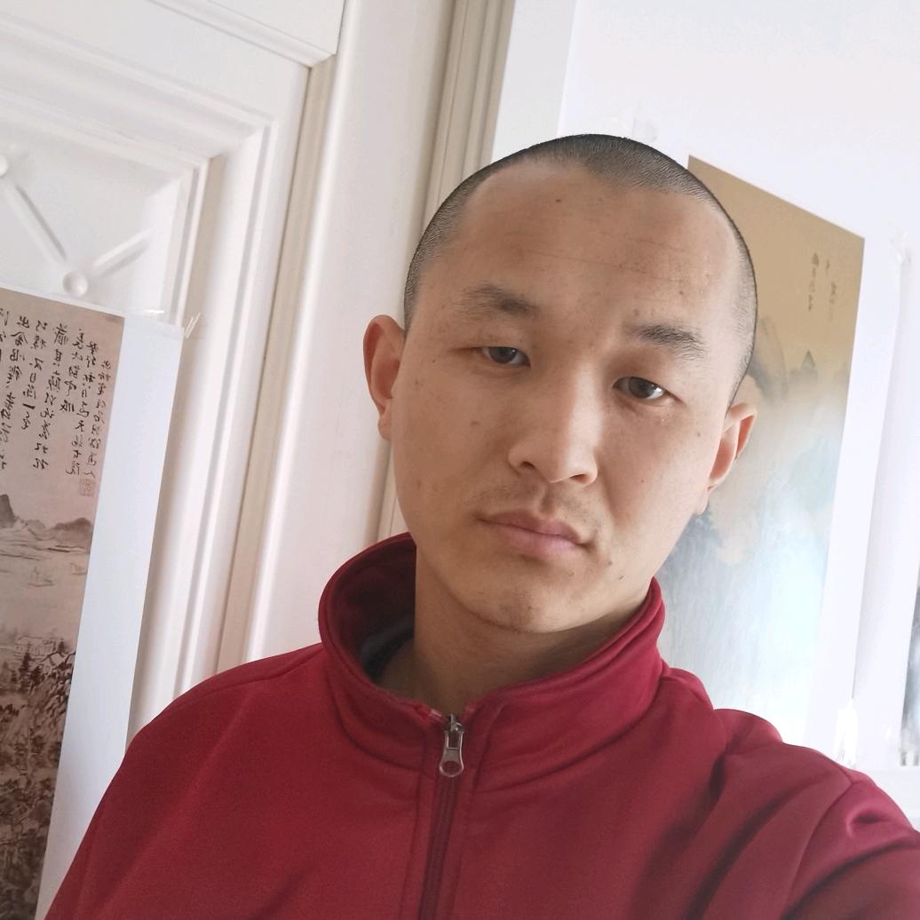 照鲁折扣超市
