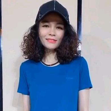 梦依坊服装店