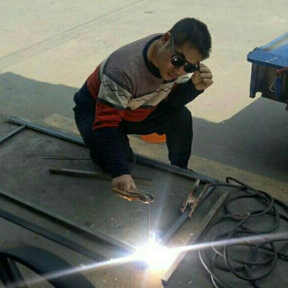 煌秦生活装饰广告部