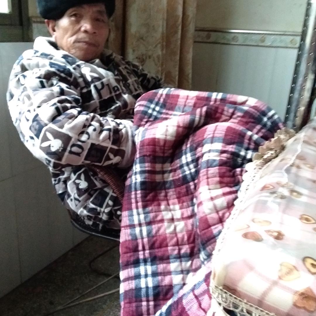 邹兰英