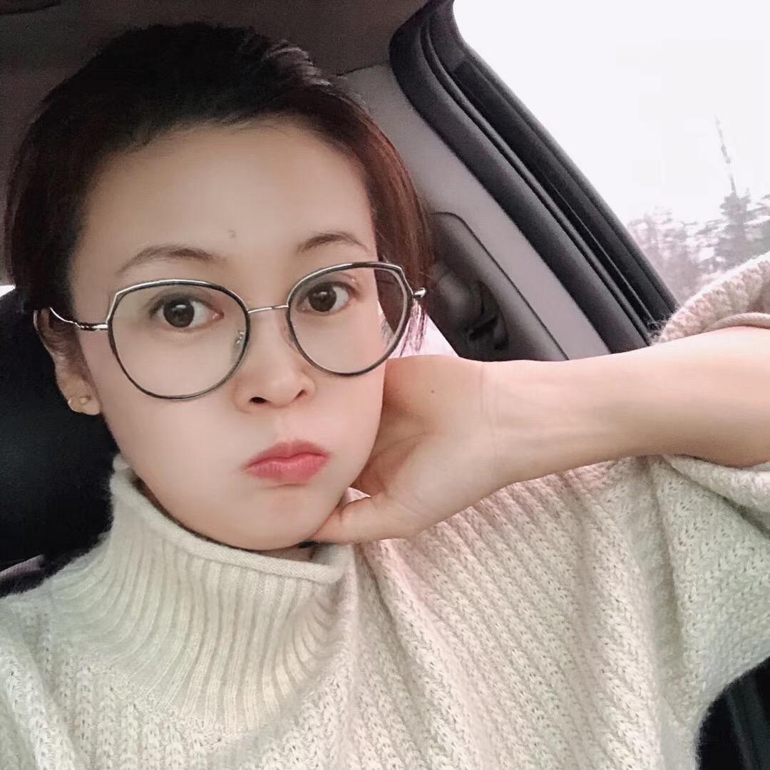 朱朱，专业做酒店枕套