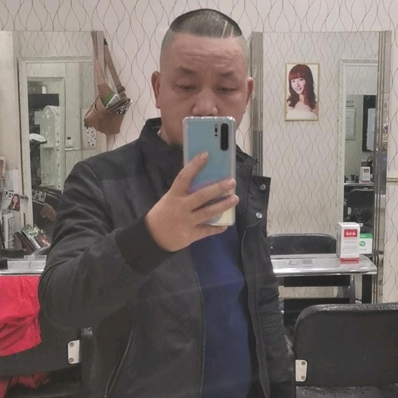 谢利明，顺风顺水