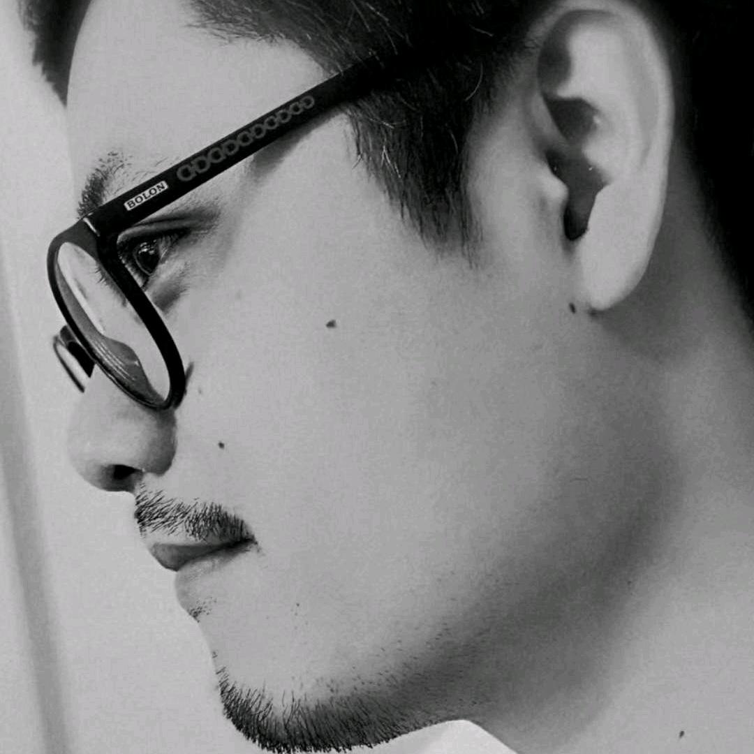 FCIS设计里手丨黄辉