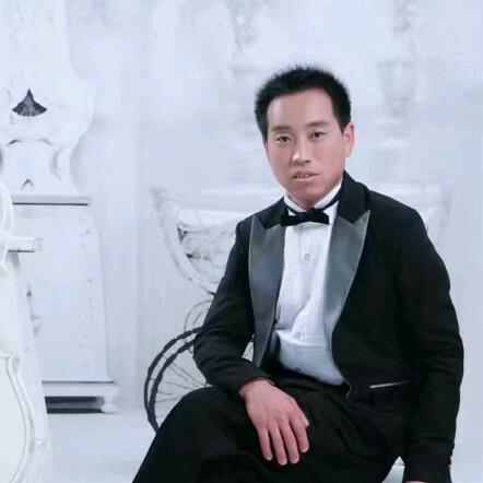 憨憨大叔爱唱歌