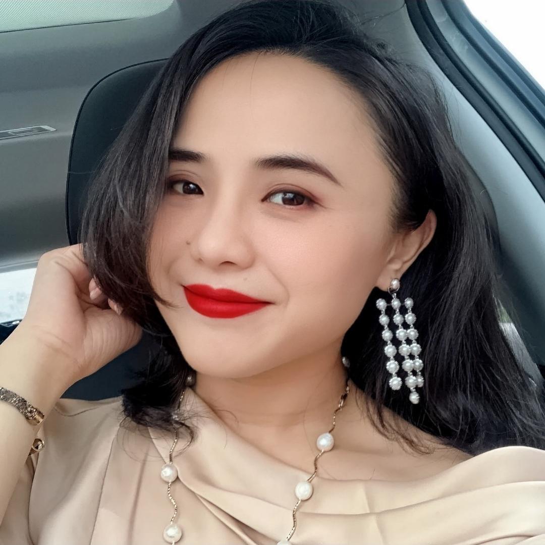 伊利💃