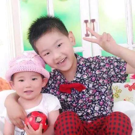 模范好丈夫，自欺欺人!