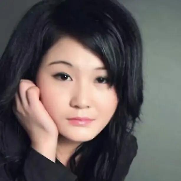 漠毅