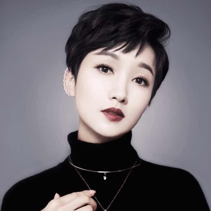 区傑