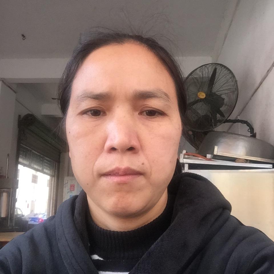 邓爰