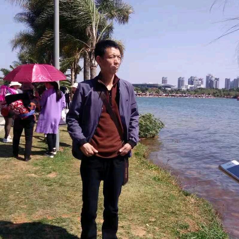 向阳熊超电器家具太阳能