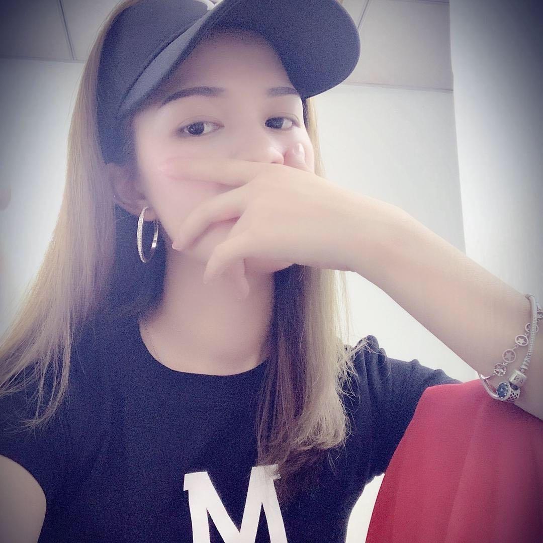 衣飞扬女装