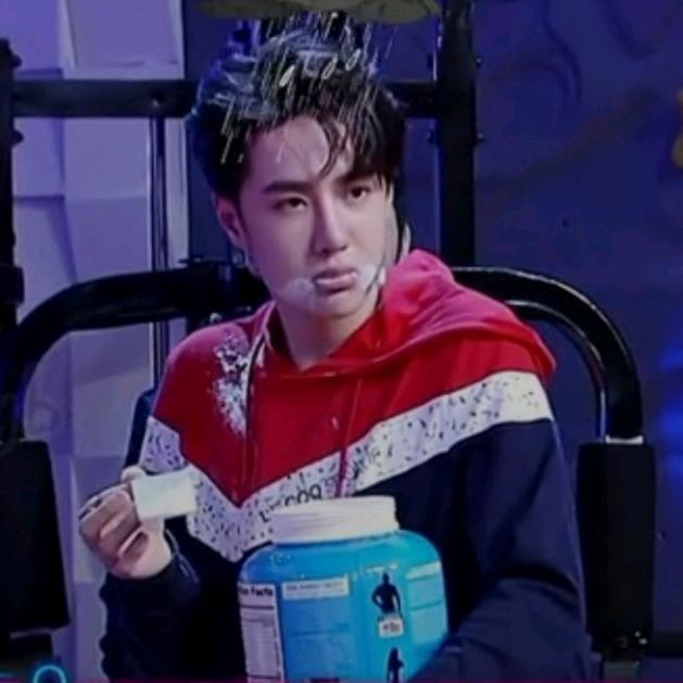 敢敢动了心/便成了憨憨