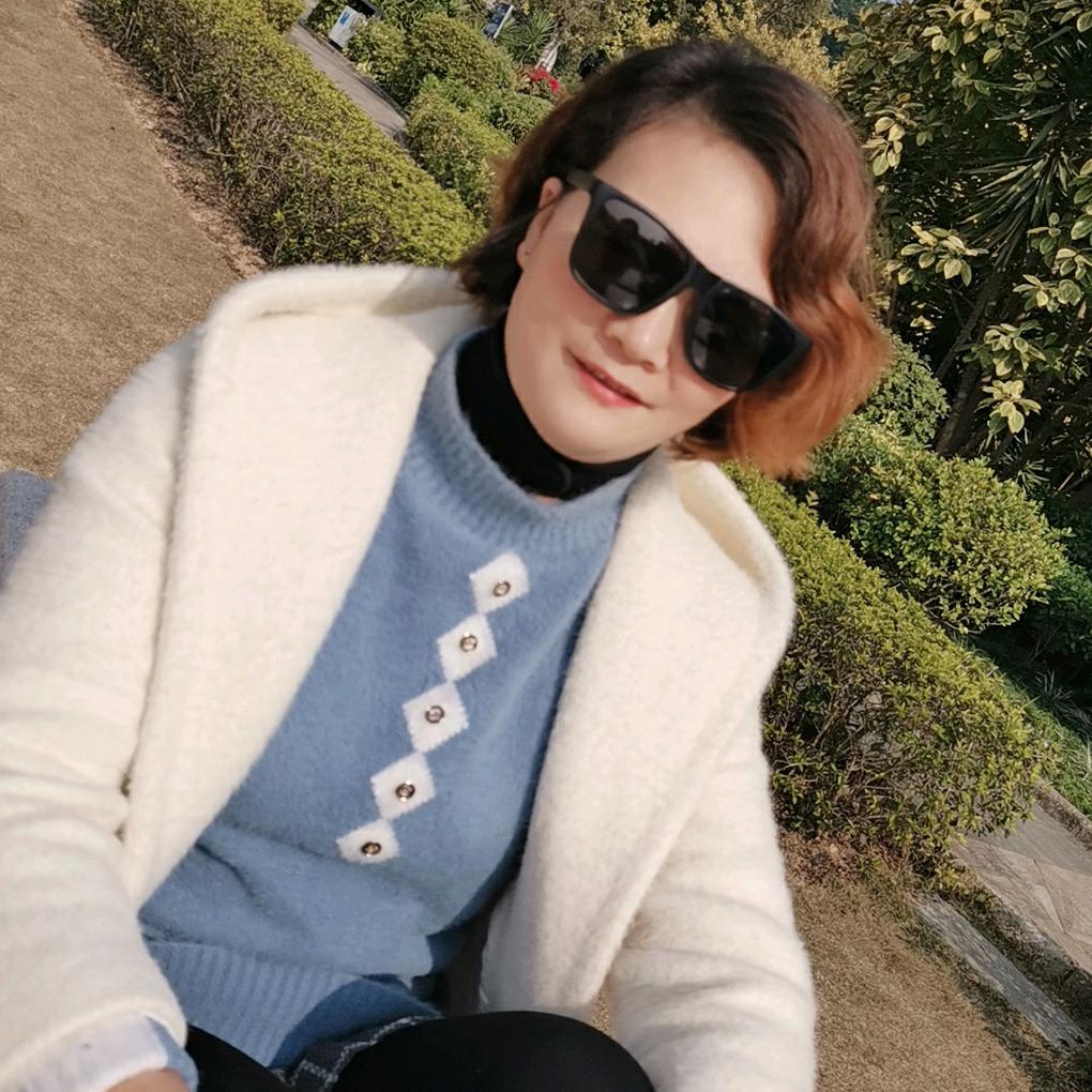黄女士