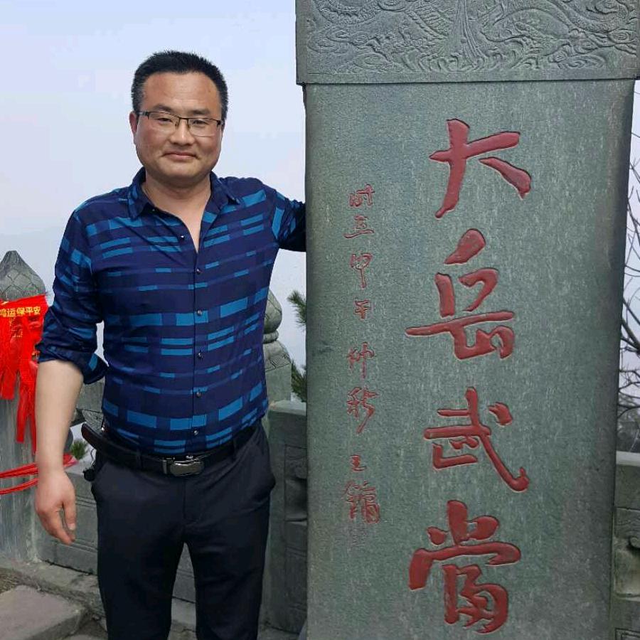 襄阳保康县昊泰吊装:老胡