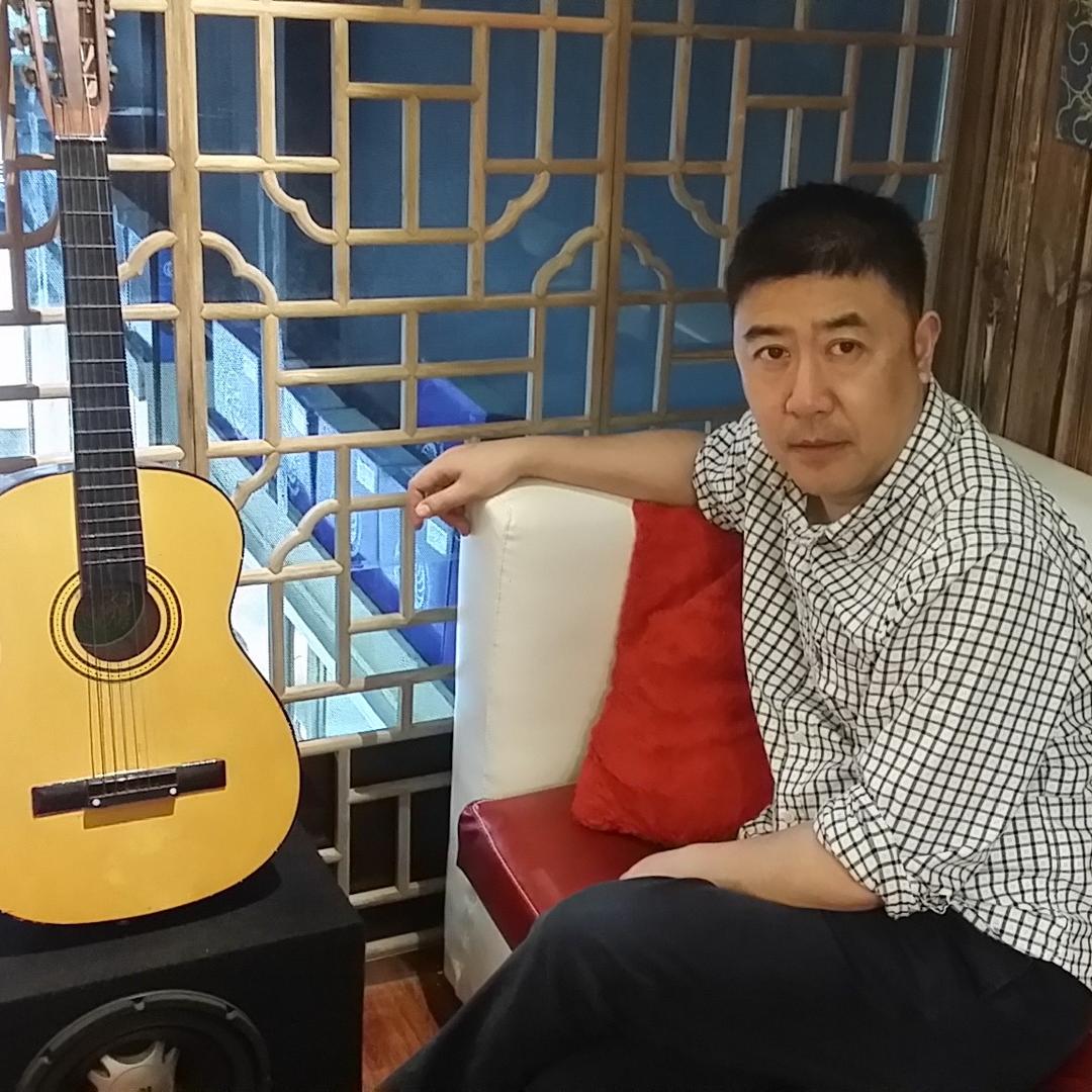 乐山乐声音响灯光
