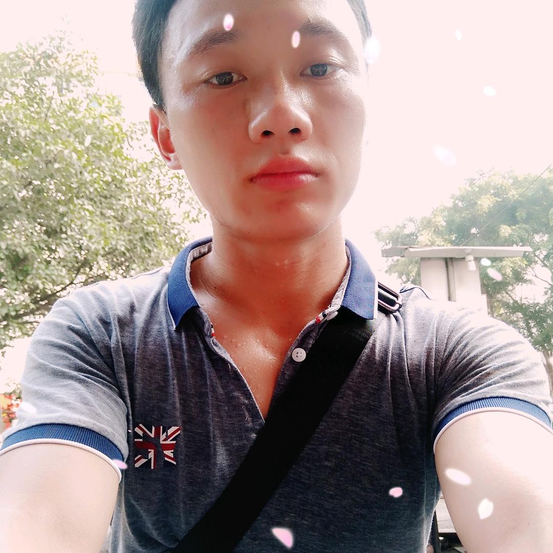 杨*洋*🉐*亿