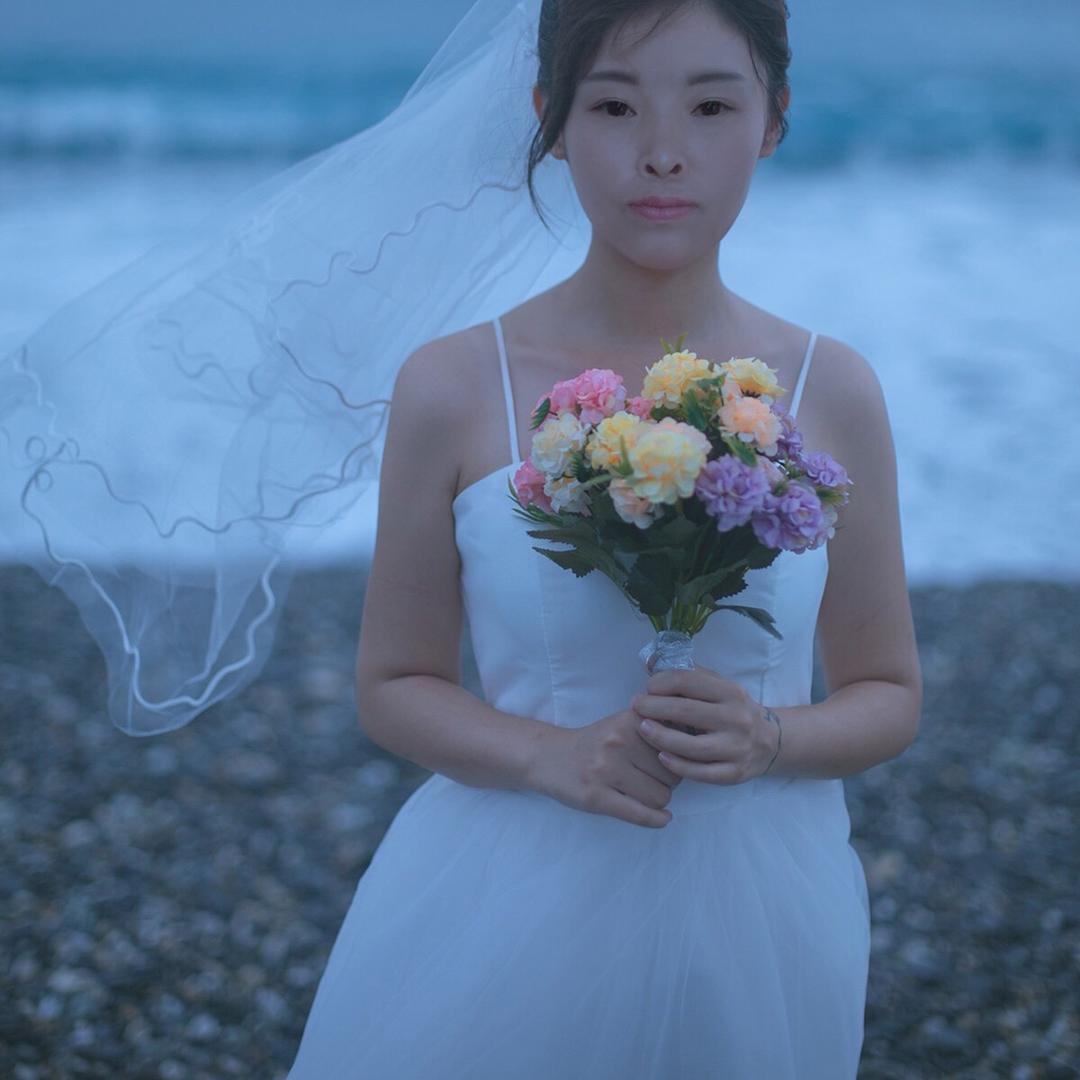 我是一个受伤的女人